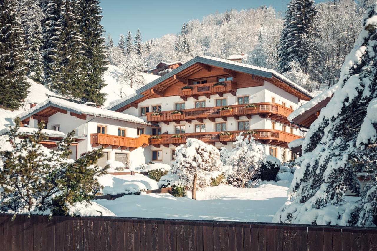 Der Jagdhof Aparthotel Sankt Johann im Pongau Exterior photo